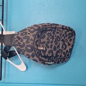 Leopard print crossbody bag